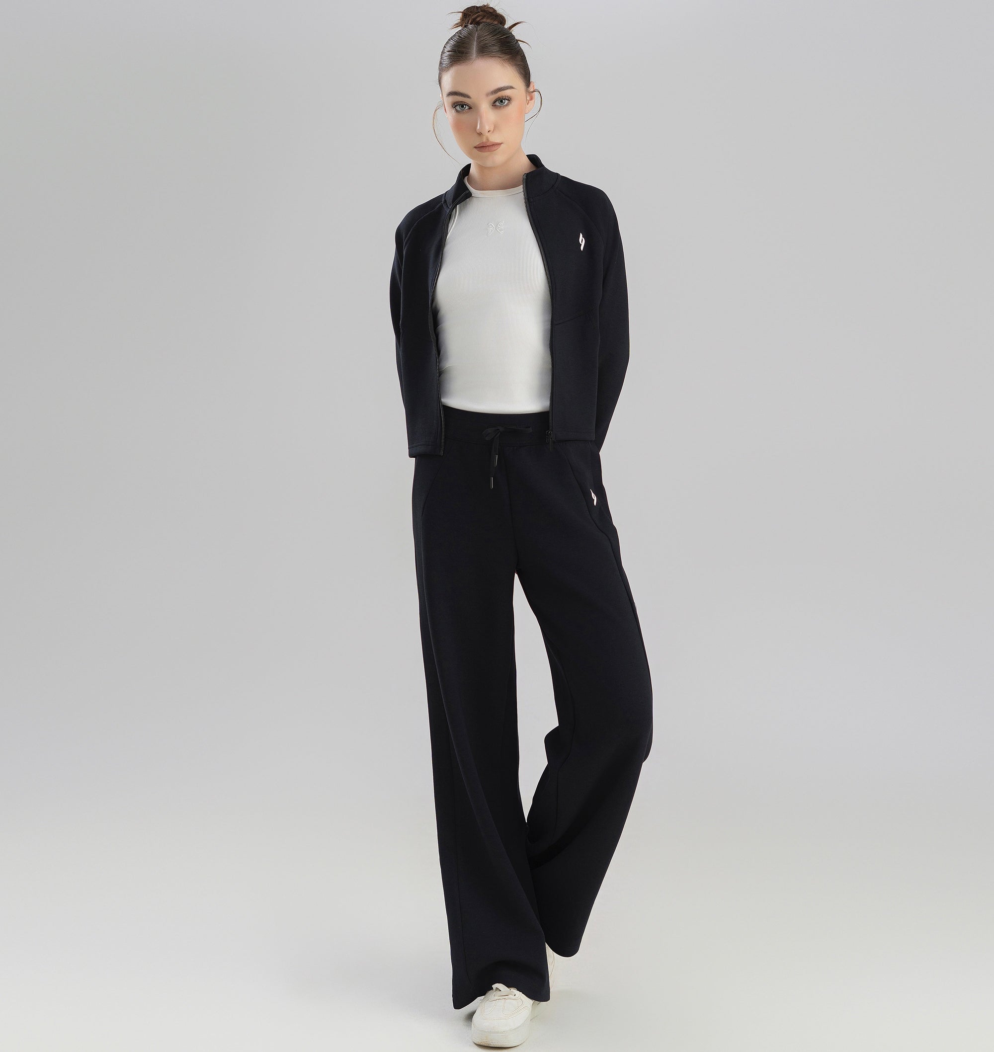 Coze - Đen - EQL Apparel - Coze - Đen -